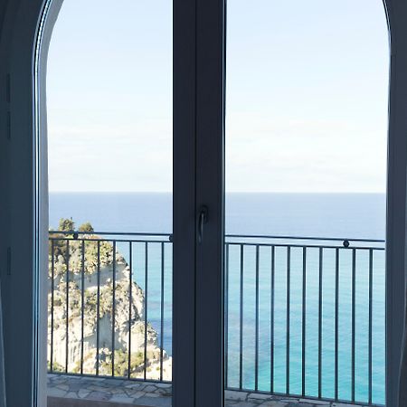 La Dolce Vita A Tropea Bed & Breakfast Exterior photo