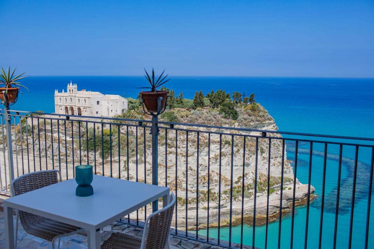 La Dolce Vita A Tropea Bed & Breakfast Exterior photo