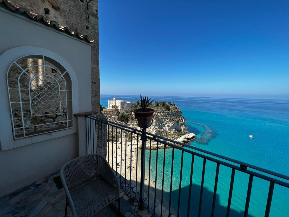 La Dolce Vita A Tropea Bed & Breakfast Exterior photo